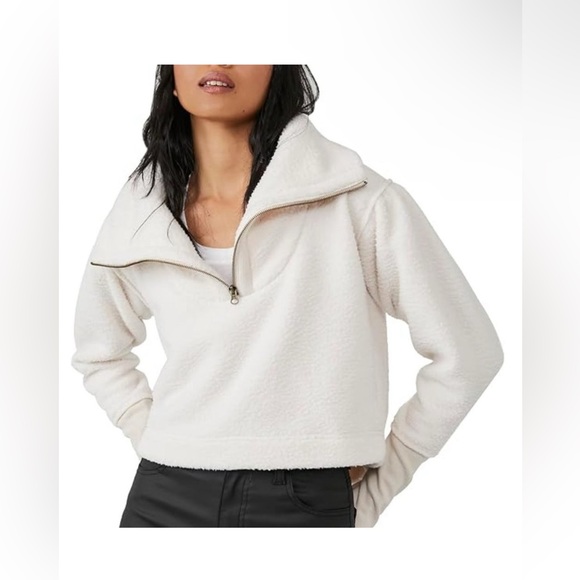 NWOT Free People Fleece Champagne Dreams Poppy Cropped Sweatshirt - Picture 1 of 5